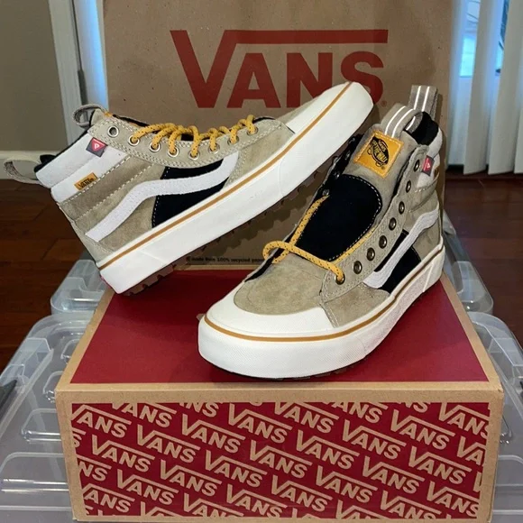 Vans | Shoes | New Vans Sk8hi Mte 2 In Khaki Black | Poshmark display picture 1